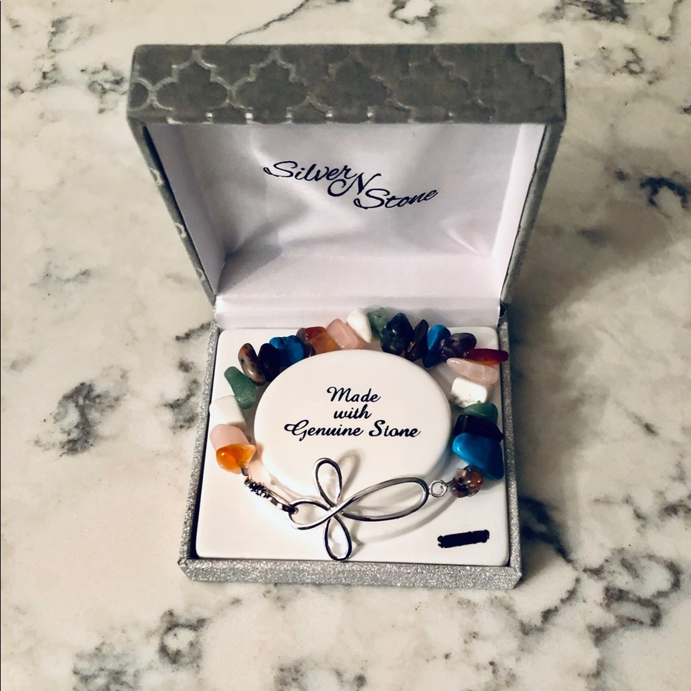 Nib, Silver & Stone Cross Stretch Bracelet